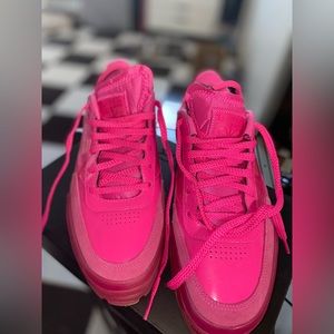 Cardi B Pink Size 9 Reebok